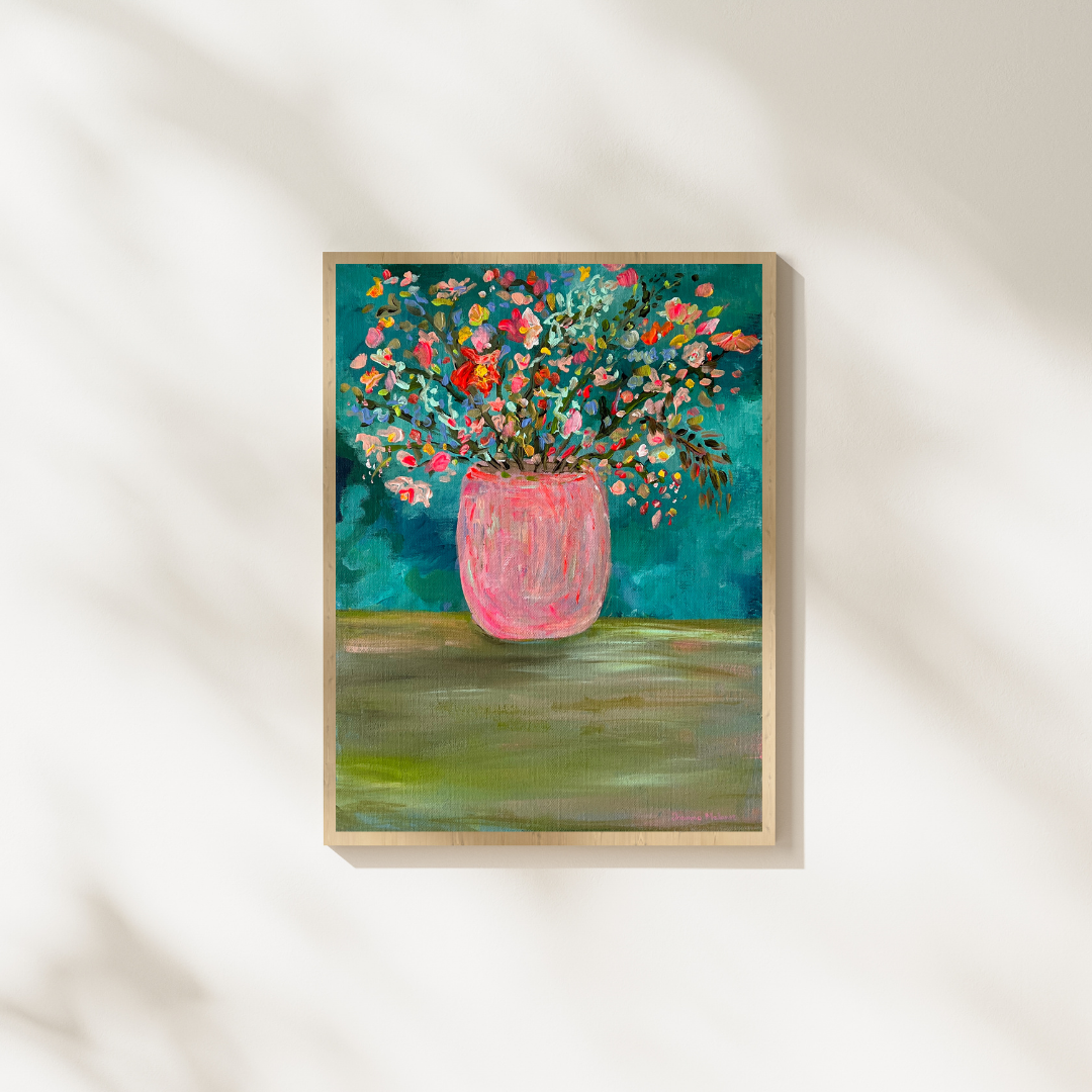 The delicate petals swayed and the gentle scent drifted in the air | Original